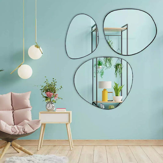 Mirror Trio composition Drop